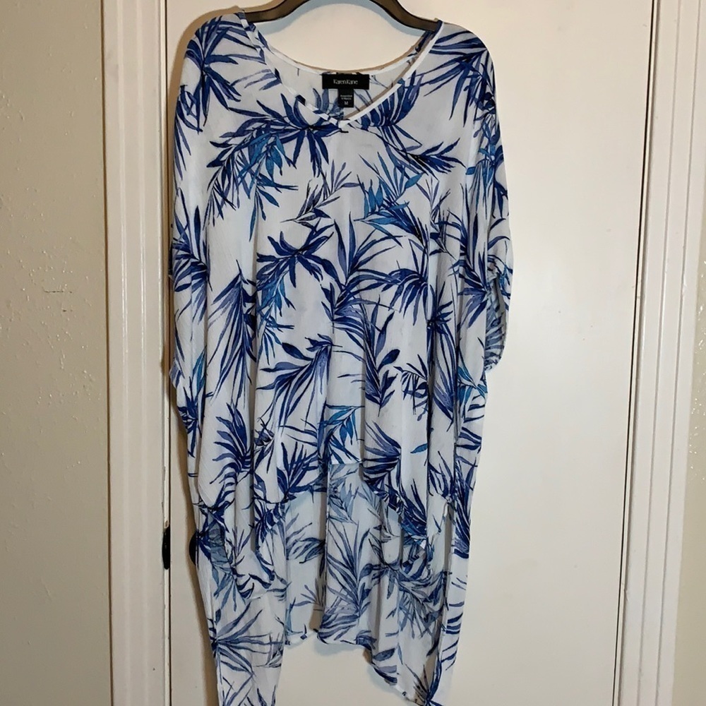 Karen Kane High/Low Top